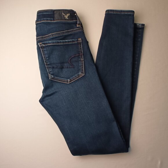 American Eagle Jeans Size 2 Low Rise Skinny Leg Dark Wash - Picture 1 of 10